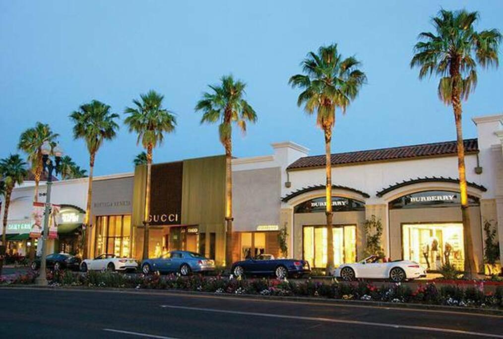 Charming Palm Desert Oasis - An Ideal Getaway Home Экстерьер фото